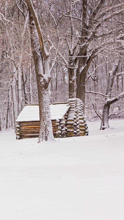 Cabins in Valley Forge National Historical Park, Pennsylvania (© Mark C. Morris/Shutterstock) mobile wallpaper