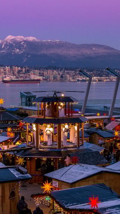 Vancouver Christmas Market, Jack Poole Plaza, Vancouver (© Michael Wheatley/Alamy Stock Photo) mobile wallpaper