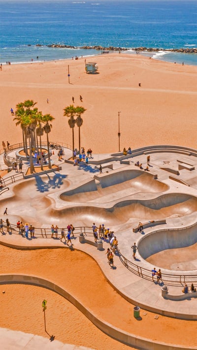 Aerial view of the Venice Skatepark in Venice Beach, Los Angeles (© Ingus Kruklitis/Getty Images) mobile wallpaper