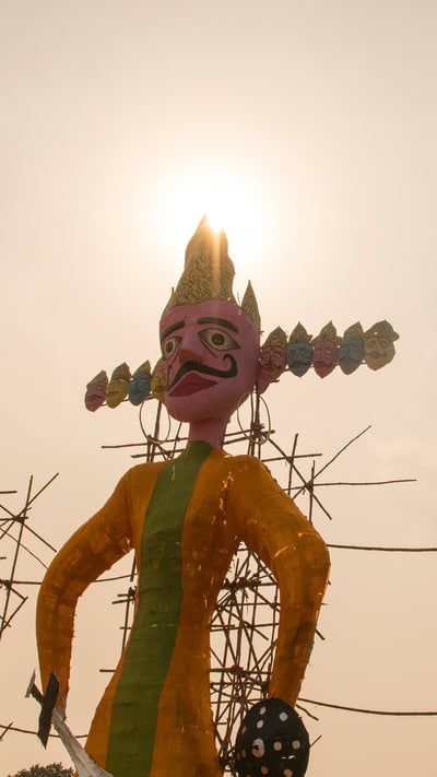 Dussehra festival celebration in India (© im a photographer and an artist/Getty Images) mobile wallpaper