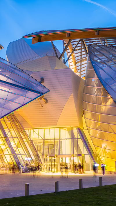 Louis Vuitton Foundation in the Bois de Boulogne, Paris, France (© Atlantide Phototravel/Getty Images) mobile wallpaper