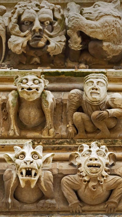 Grotesques at York Minster, North Yorkshire, England (© John Potter/Alamy) mobile wallpaper