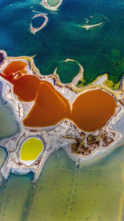Xiechi Lake in Yuncheng, Shanxi province, China (© Xinhua/Alamy) mobile wallpaper